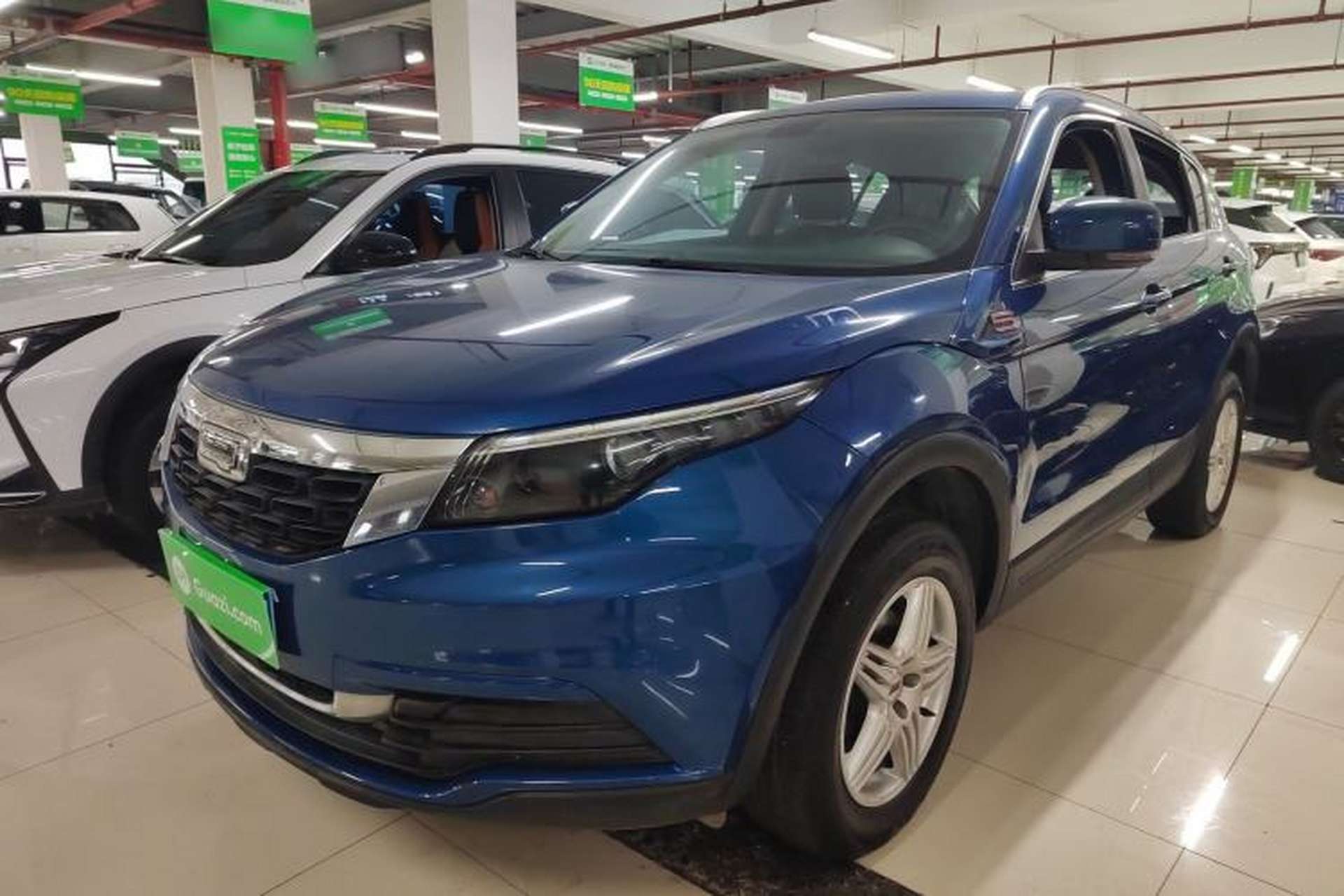 Used Qoros 5 2018 Revised Version 1.6T Automatic Leading Edition Front Left 45 Deg