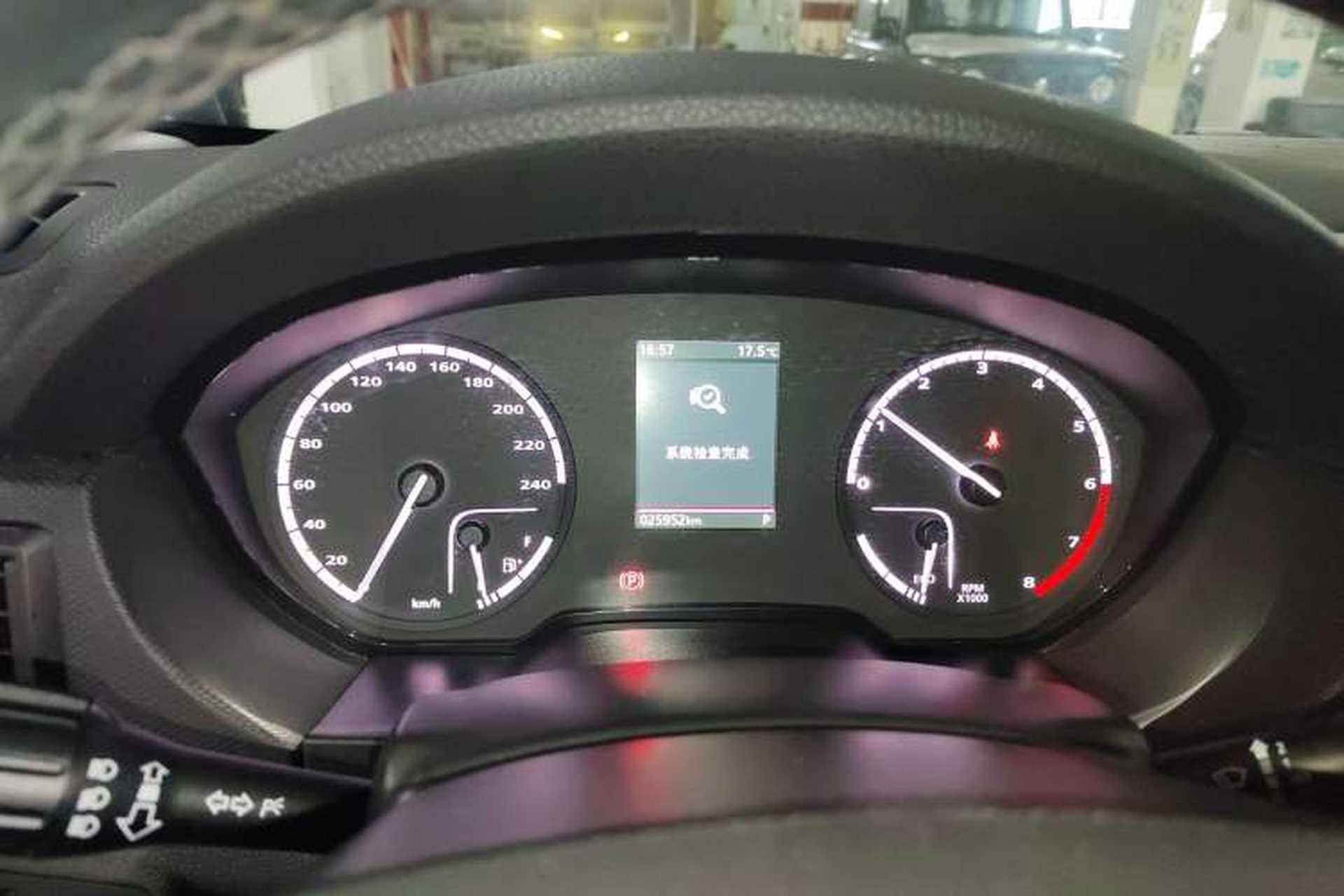 Used Qoros 5 2018 Revised Version 1.6T Automatic Leading Edition Instrument Cluster