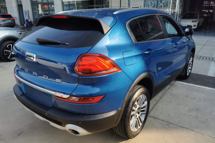 Used Qoros 5 2018 1.6T Automatic Prestige Model Rear Right 45 Deg