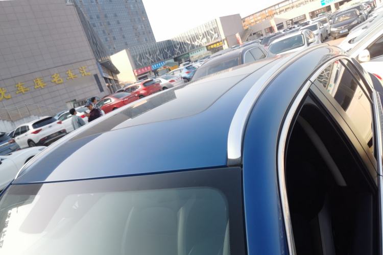 Used Qoros 5 2018 1.6T Automatic Prestige Model Roof