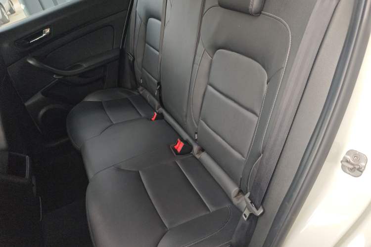 Used Qoros 5 2018 Revised Version 1.6T Automatic Leading Edition Interior 4