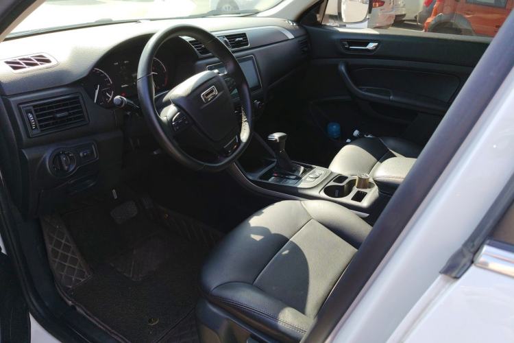 Used Qoros 5 2018 Revised Version 1.6T Automatic Leading Edition Left Front Seat