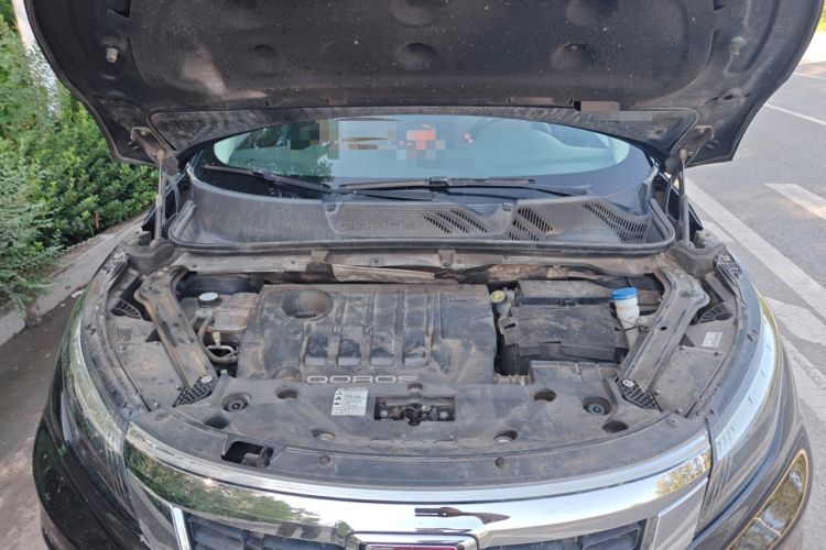 Used Qoros 5 2016 1.6T Automatic Luxury Model Engine Bay