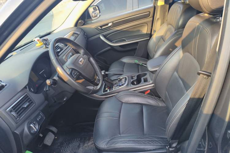Used Qoros 5 2016 1.6T Automatic Luxury Model Left Front Seat