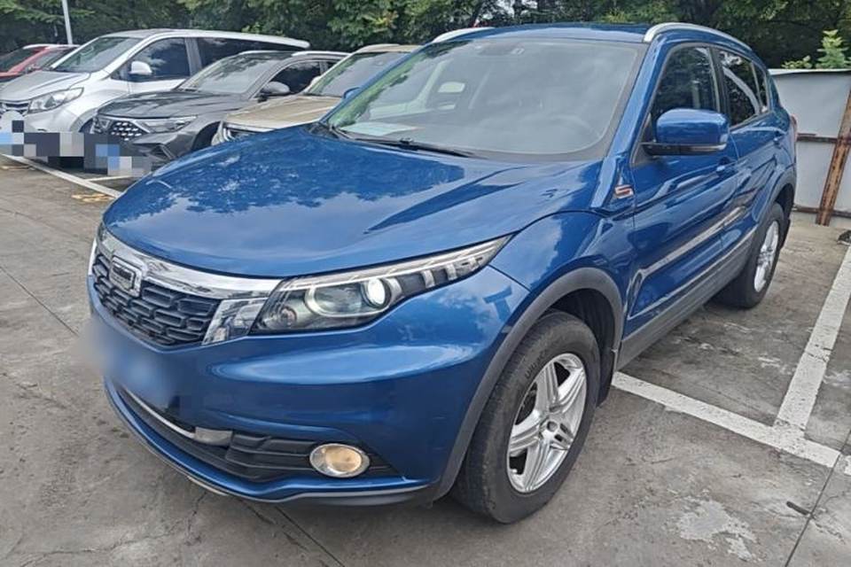 Qoros 5 2016