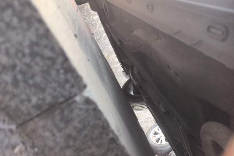 Used Qoros 5 2016 1.6T Automatic Comfort Model Chassis Rear Left