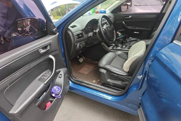 Used Qoros 5 2016 1.6T Automatic Elite Model Driver Seat