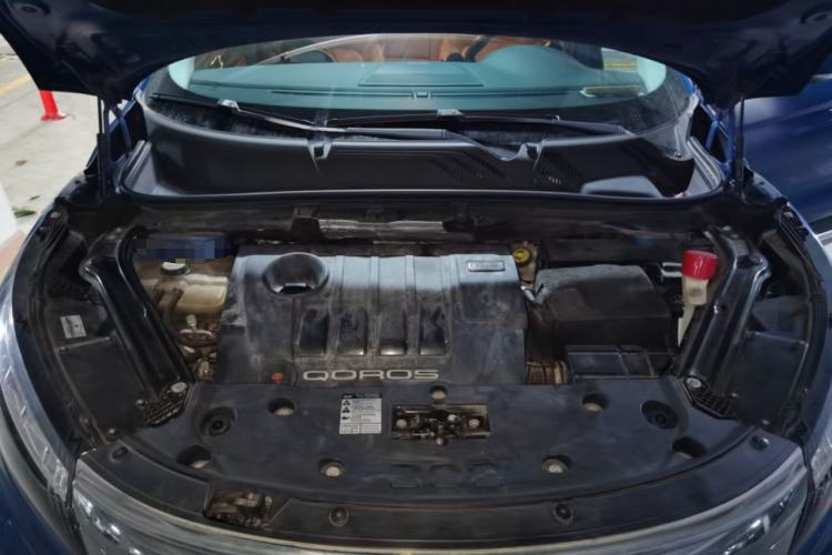 Used Qoros 5 2016 1.6T Automatic Luxury Model Engine Bay