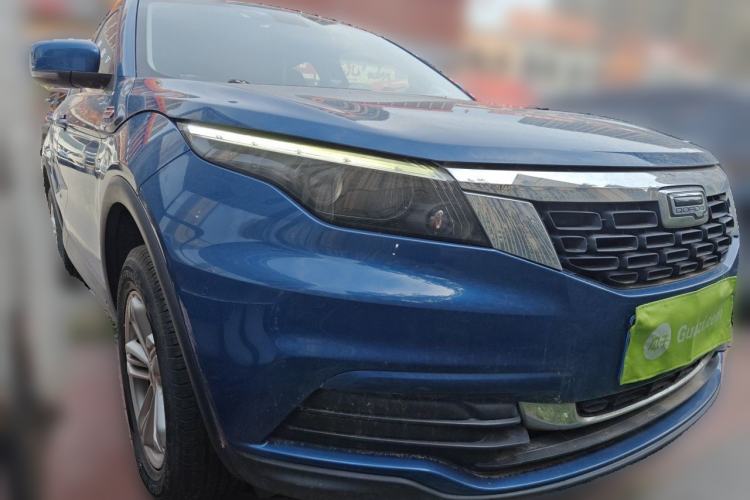 Used Qoros 5 2016 1.6T Automatic Comfort Model Front Right 45 Deg