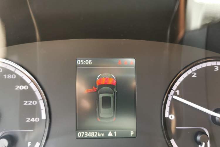 Used Qoros 5 2016 1.6T Automatic Luxury Model Instrument Cluster