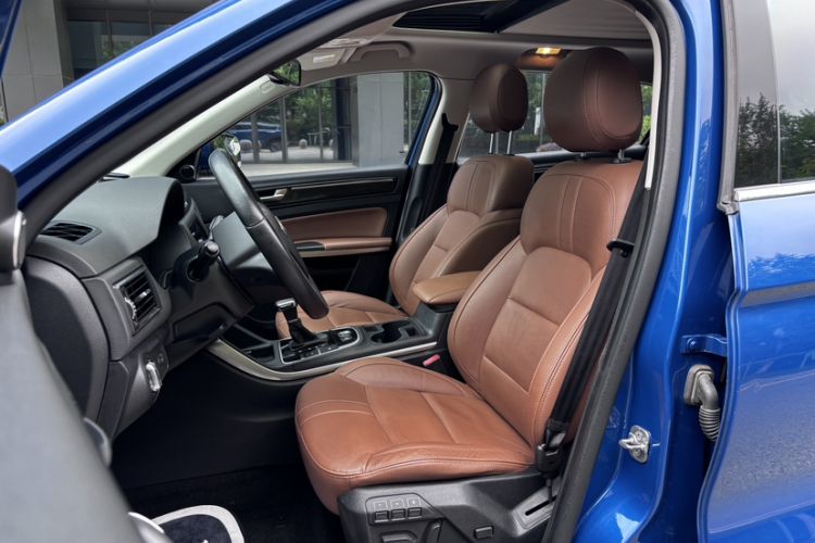 Used Qoros 5 2016 1.6T Automatic Luxury Model Left Front Seat