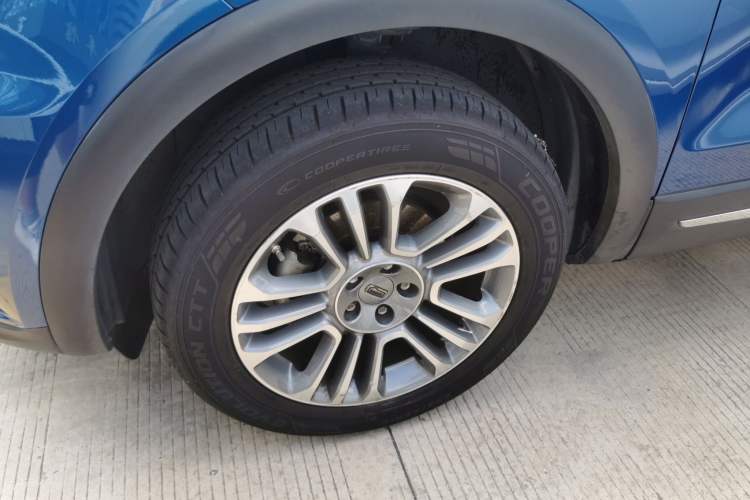 Used Qoros 5 2016 1.6T Automatic Luxury Model Left Front Wheel Hub