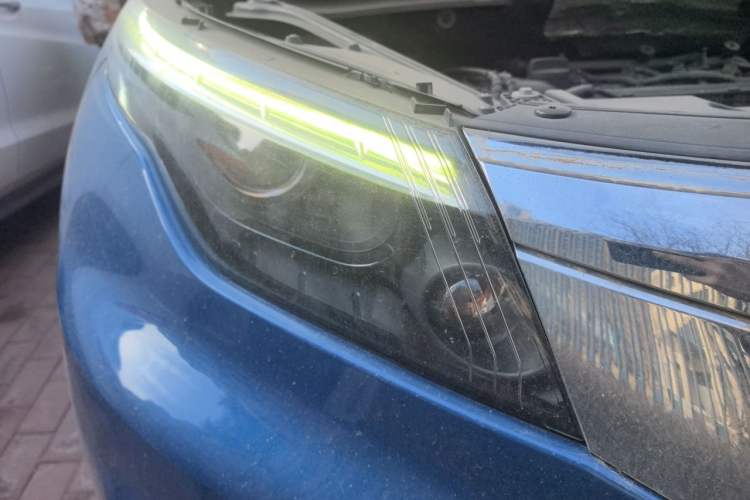 Used Qoros 5 2016 1.6T Automatic Comfort Model Right Front Headlight