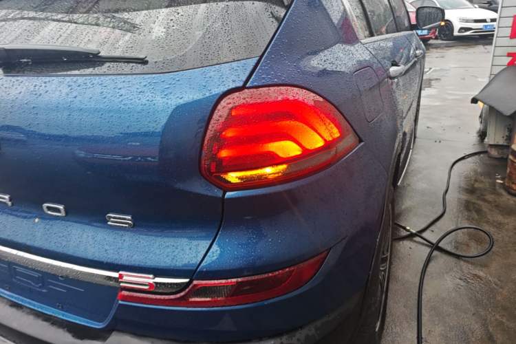 Used Qoros 5 2016 1.6T Automatic Luxury Model Right Rear Taillight