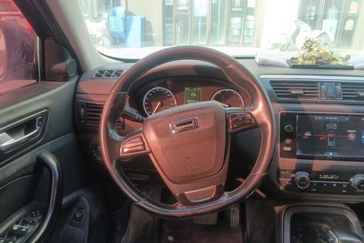 Used Qoros 5 2016 1.6T Automatic Elite Model Steering Wheel