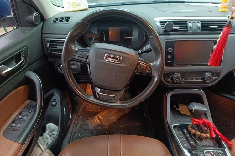 Used Qoros 5 2016 1.6T Automatic Luxury Model Steering Wheel