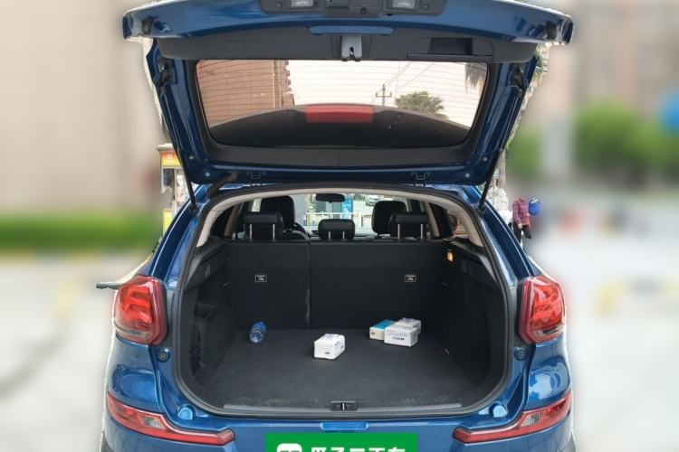 Used Qoros 5 2016 1.6T Automatic Elite Model Trunk