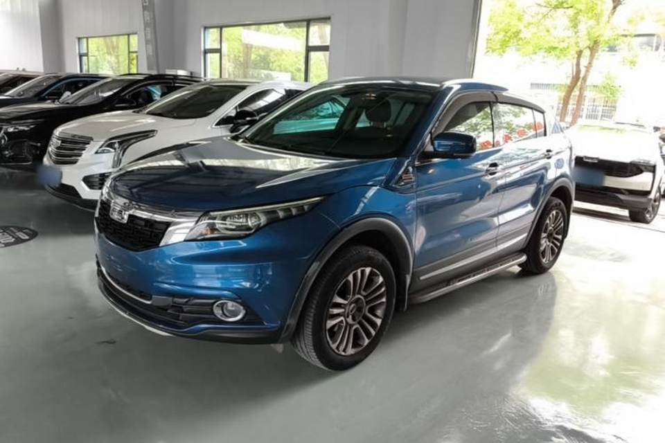 Qoros 5 2016