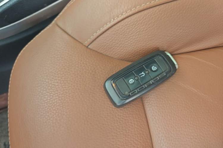 Used Qoros 5 2016 1.6T Automatic Luxury Model Vehicle Key