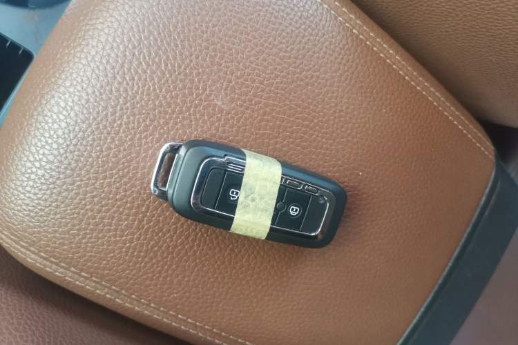 Used Qoros 5 2016 1.6T Automatic Luxury Model Vehicle Key