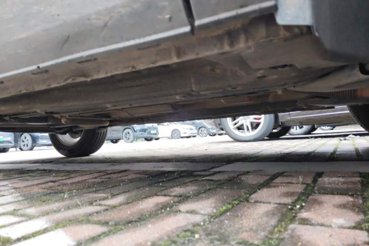 Used Qoros 5 2016 1.6T Automatic Elite Model Chassis Front Right