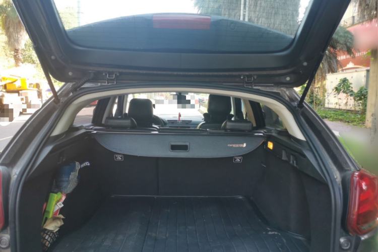 Used Qoros 5 2016 1.6T Manual Fashion Edition Trunk