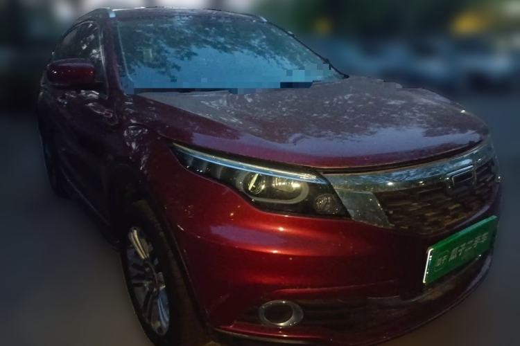 Used Qoros 5 2016 1.6T Automatic Luxury Model Front Right 45 Deg