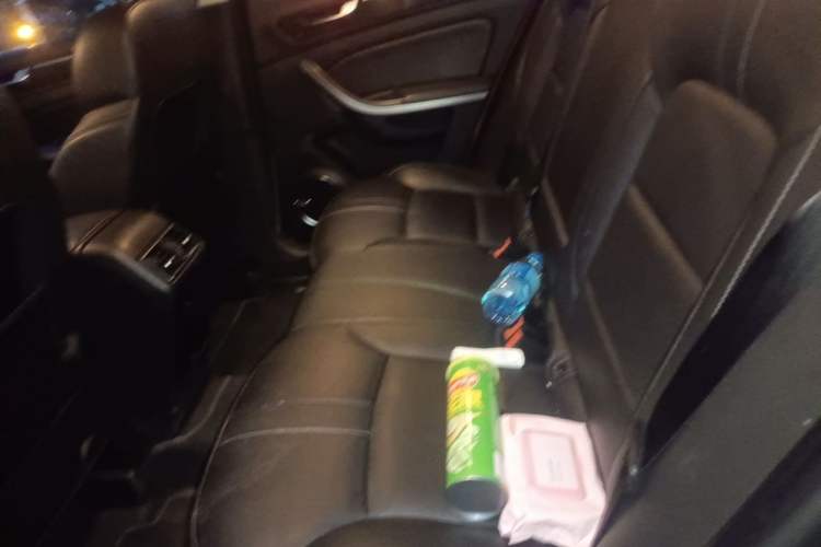Used Qoros 5 2016 1.6T Automatic Luxury Model Left Rear Seat