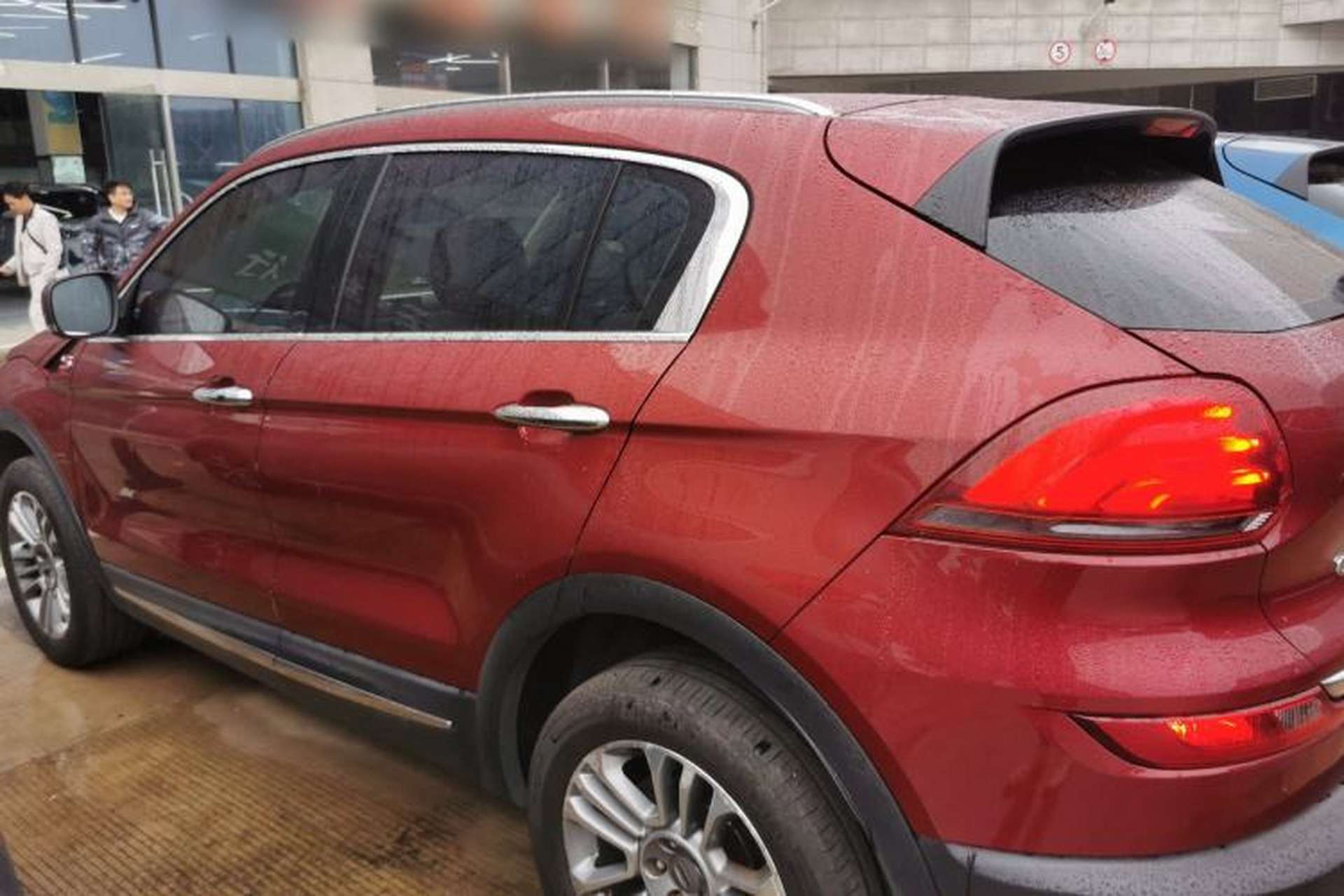 Used Qoros 5 2016 1.6T Automatic Luxury Model Left Side