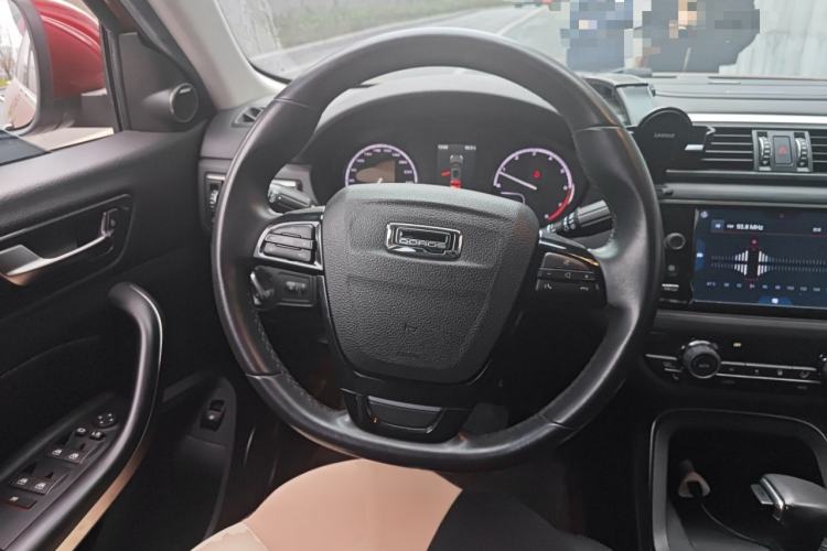 Used Qoros 5 2016 1.6T Automatic Luxury Model Steering Wheel