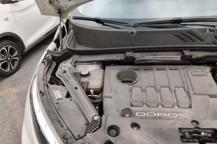 Used Qoros 5 2016 1.6T Automatic Luxury Model Engine Bay Right