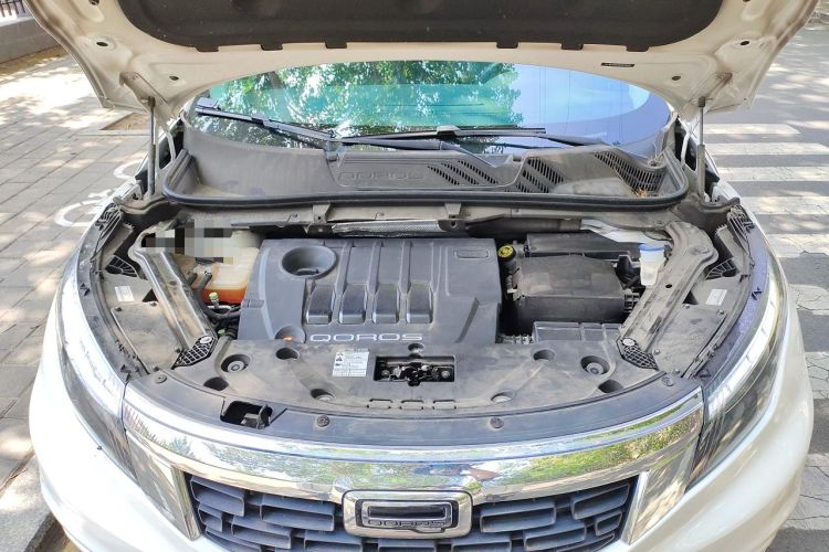 Used Qoros 5 2016 1.6T Automatic Luxury Model Engine Bay