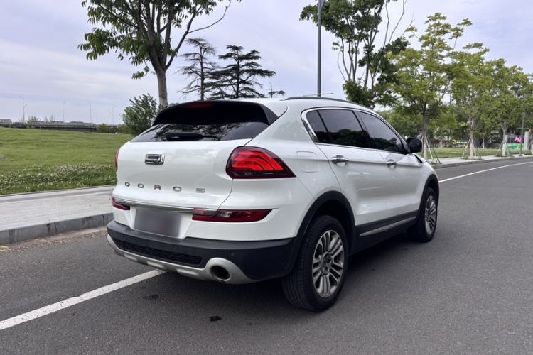 Used Qoros 5 2016 1.6T Automatic Luxury Model Exterior 4