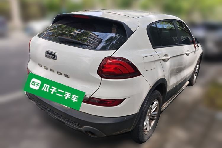 Used Qoros 5 2016 1.6T Manual Comfort Model Exterior 5