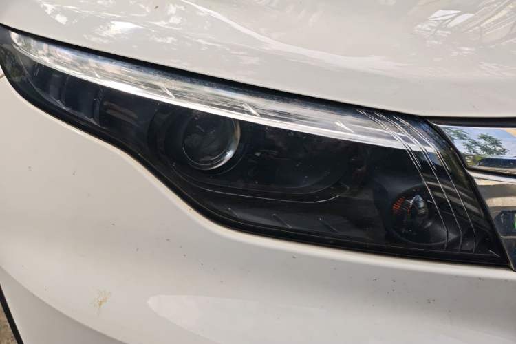 Used Qoros 5 2016 1.6T Manual Comfort Model Exterior 6