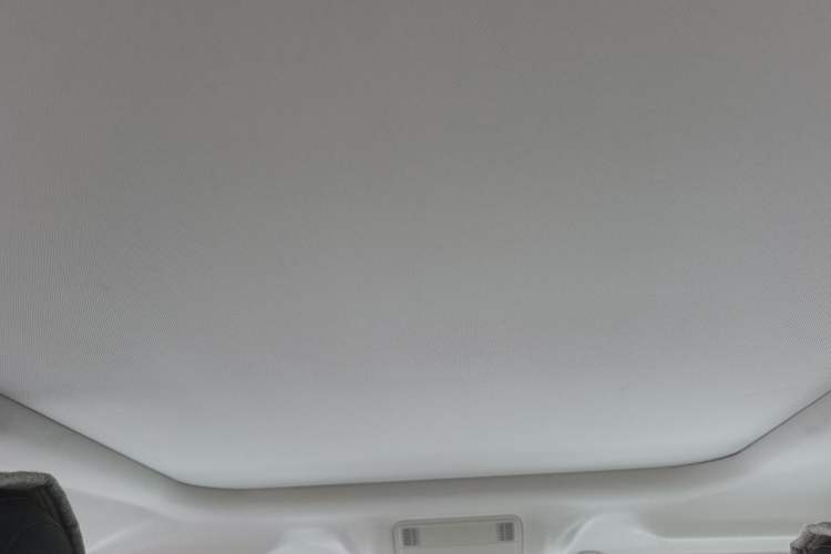 Used Qoros 5 2016 1.6T Automatic Elite Model Headliner