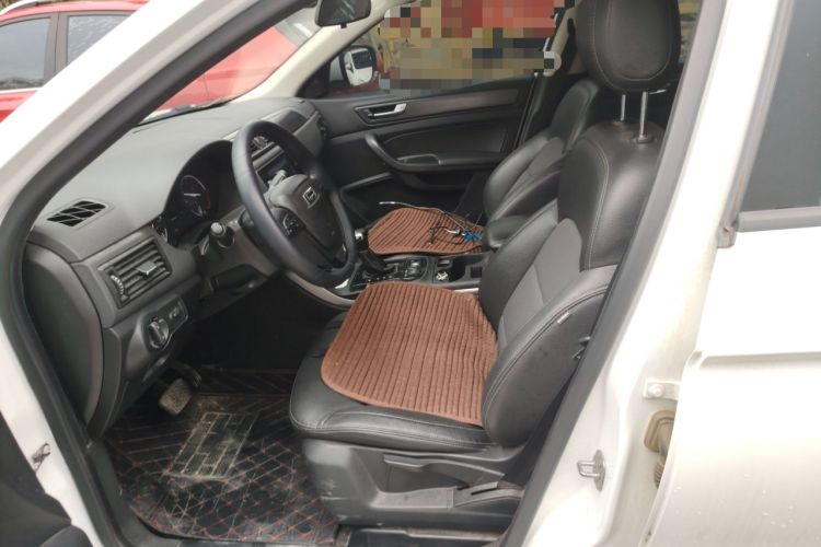 Used Qoros 5 2016 1.6T Automatic Elite Model Left Front Seat