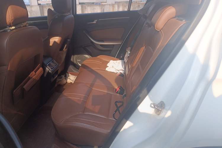 Used Qoros 5 2016 1.6T Automatic Luxury Model Left Rear Seat