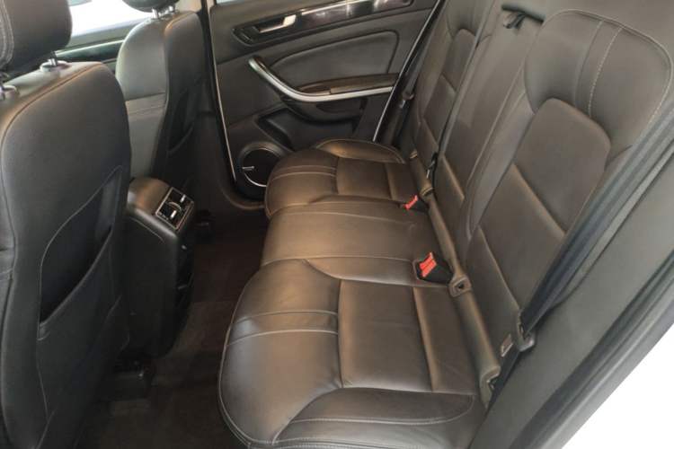 Used Qoros 5 2016 1.6T Automatic Luxury Model Left Rear Seat