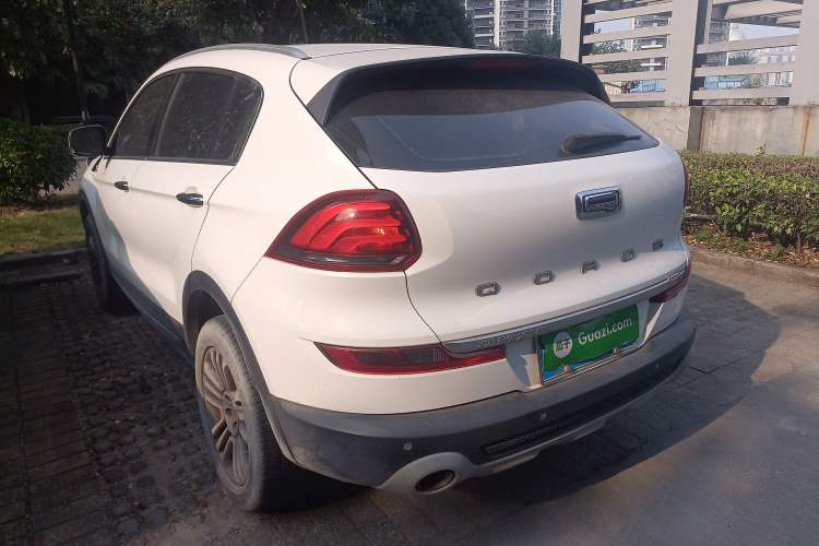 Used Qoros 5 2016 1.6T Automatic Luxury Model Rear Left 45 Deg