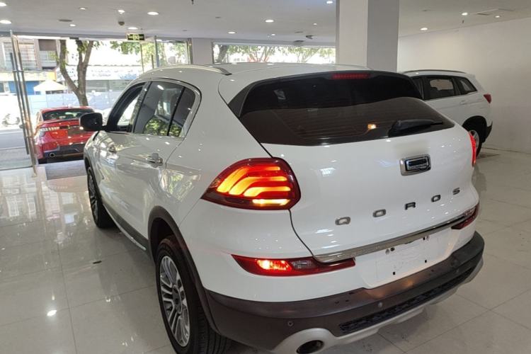 Used Qoros 5 2016 1.6T Automatic Luxury Model Rear Left 45 Deg