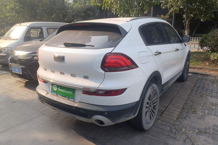 Used Qoros 5 2016 1.6T Automatic Luxury Model Rear Right 45 Deg