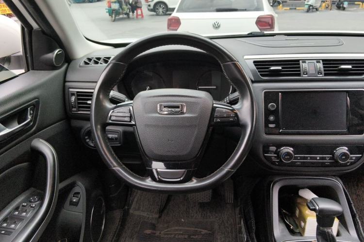 Used Qoros 5 2016 1.6T Automatic Luxury Model Steering Wheel