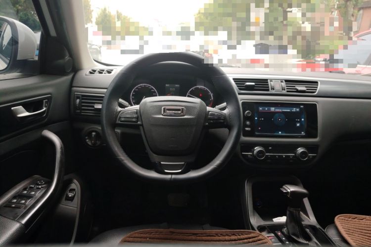 Used Qoros 5 2016 1.6T Automatic Elite Model Steering Wheel
