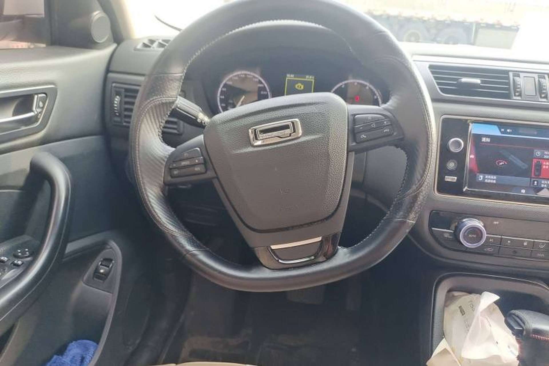 Used Qoros 5 2016 1.6T Automatic Elite Model Steering Wheel