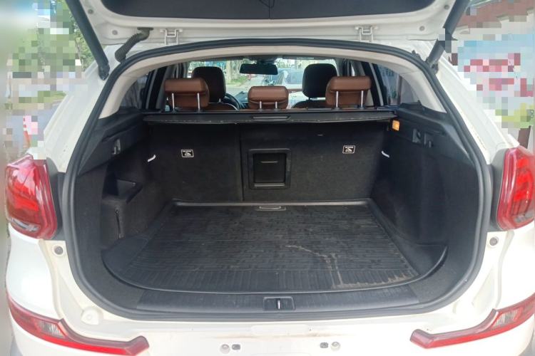 Used Qoros 5 2016 1.6T Automatic Luxury Model Trunk