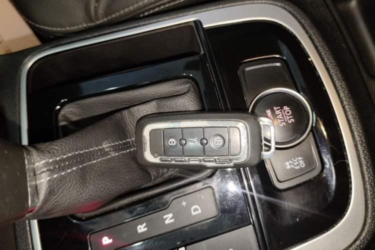 Used Qoros 5 2016 1.6T Automatic Luxury Model Vehicle Key