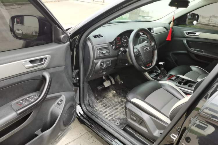 Used Qoros 5 2017 1.6T Automatic Prestige Model Driver Seat