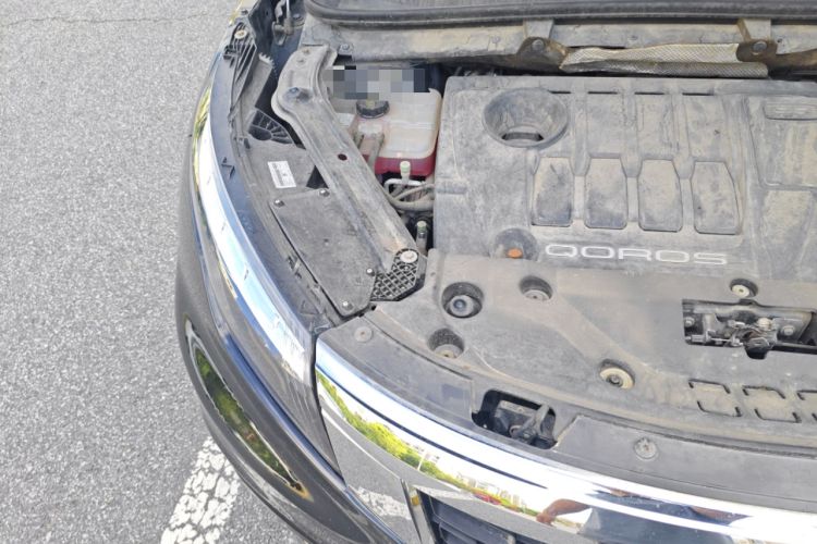 Used Qoros 5 2017 1.6T Automatic Prestige Model Engine Bay Right