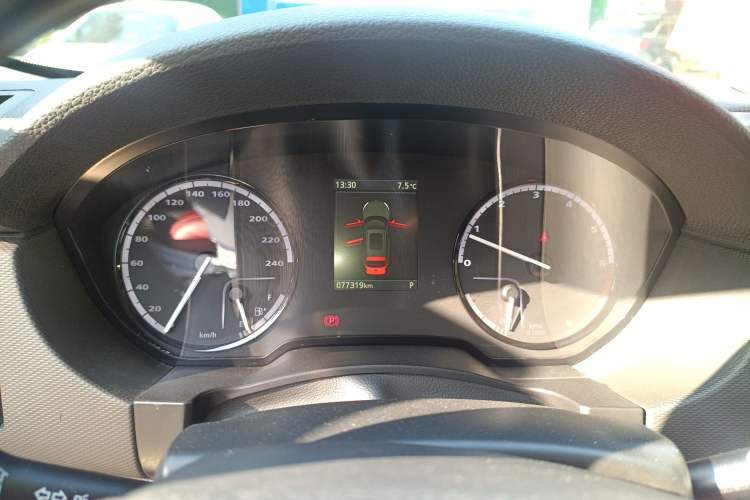 Used Qoros 5 2017 1.6T Automatic Leading Model Instrument Cluster